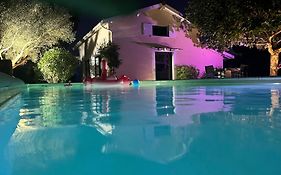 L Escale Girondine Avec Son Spa, Son Sauna Et Sa Piscine Privative